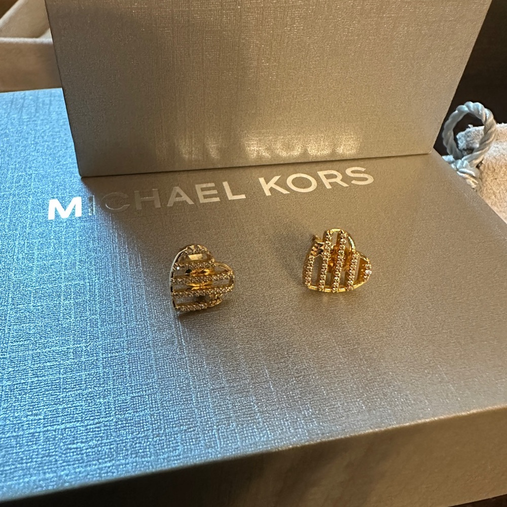 Michael Kors Sterling Silver Open Heart Stud Earrings 14k gold plated - Picture 8 of 11